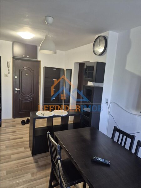 Drumul Taberei Apartament de vanzare cu 3 camere, 2 grupuri sanitare,